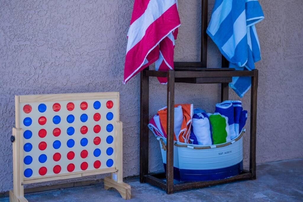 Fab Phx Getaway W/ Pool & Fire Pit Villa Phoenix Exterior photo