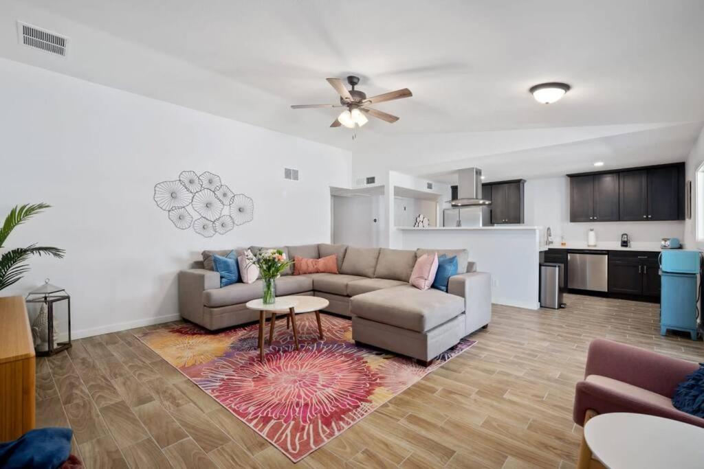Fab Phx Getaway W/ Pool & Fire Pit Villa Phoenix Exterior photo